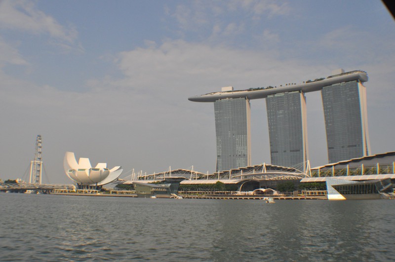 Marina Bay (we had our pricey drinks on the bar at the very top left column of the Spaceship!)