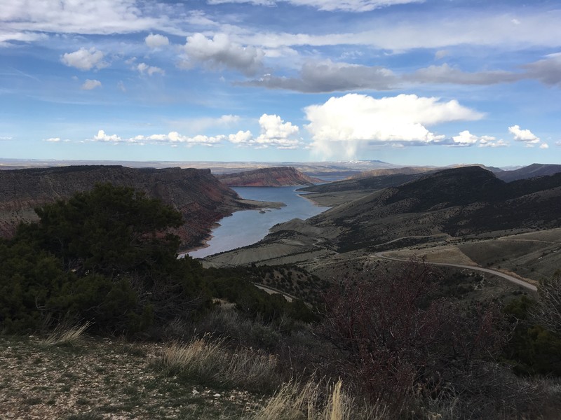 Looking over the Flaming Gorge Resavoir