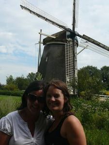 Aimz & Kate Windmill