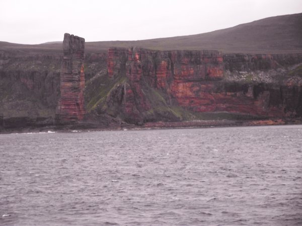 Old Man and cliffs of Hoy