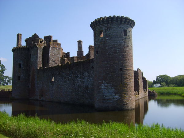 Caelaverock Castle