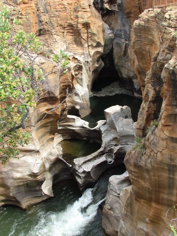 Johana- Blyde Canyon 102