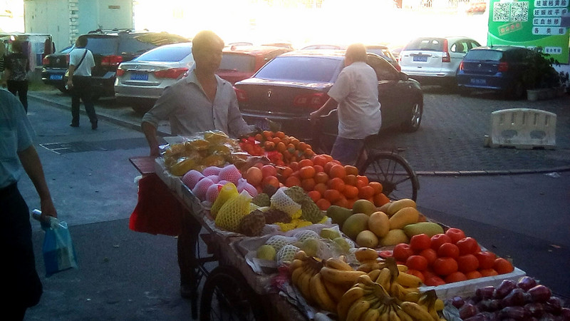  Fruit vendor