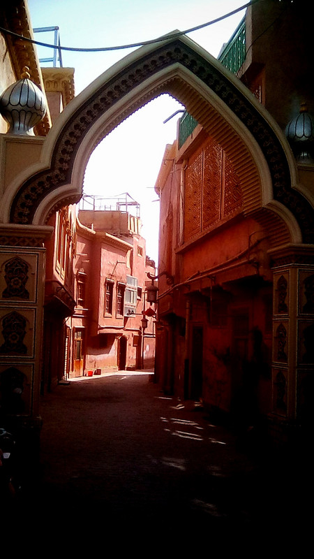 Dazzling and wonderful streets of city center Kashi