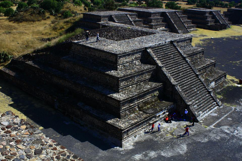  Platform view from the Pyramid of the Moon