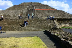  People climbing the Pyramid of the Sun