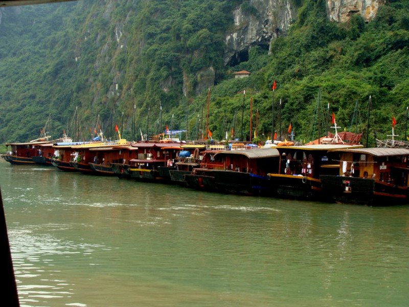  Line of boats