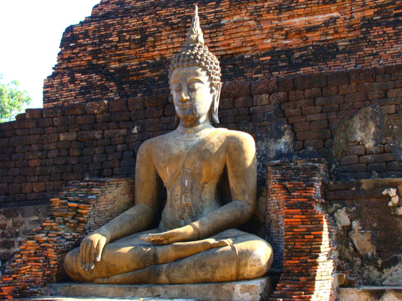 Seated Buddha at Wat Chetuphon