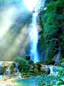 Tad Kwang Si waterfall