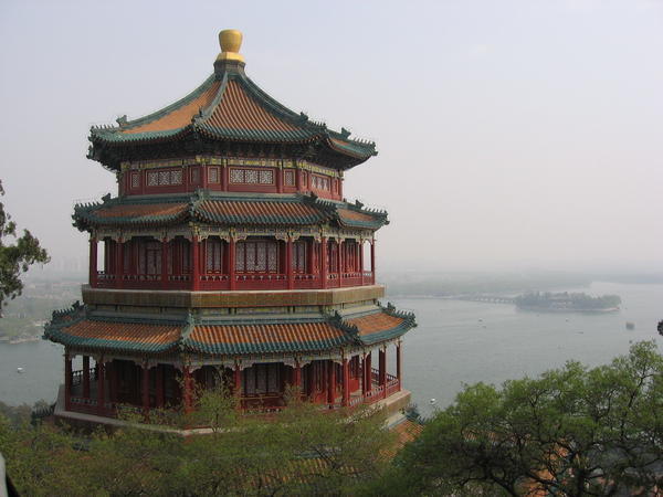 Summer palace - pagoda near the lake