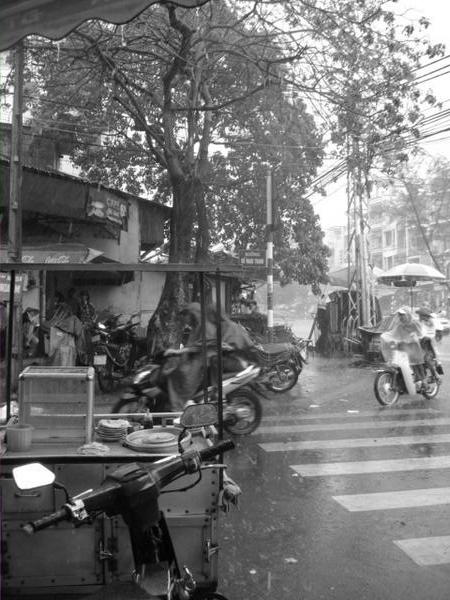 Thunder shower in Cholon