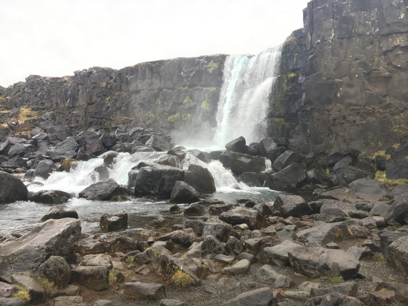 Oxarafoss Waterfall hike from Pingvellir 