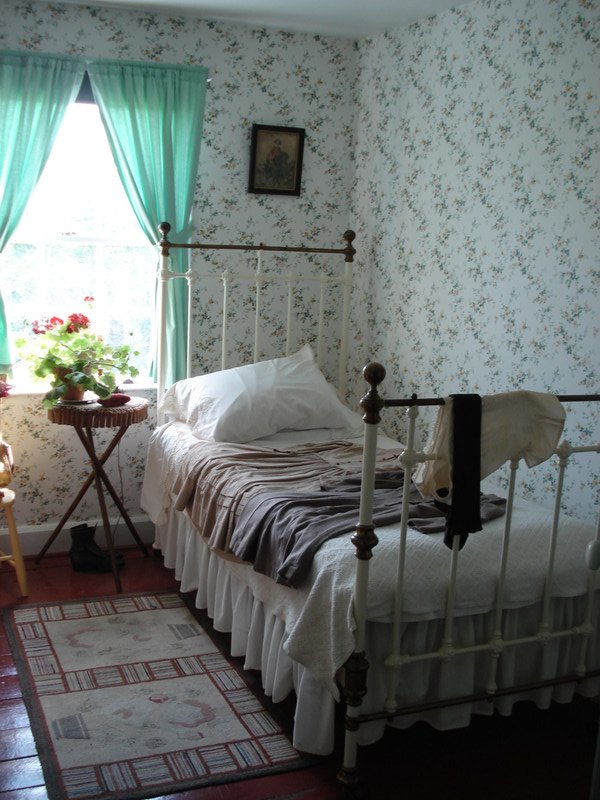 Anne's room