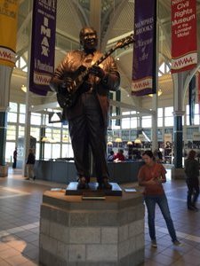 BB King Statue at Visitor Center