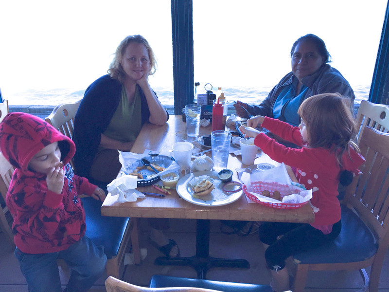 Lunch with my sister and her kids at the City Pier