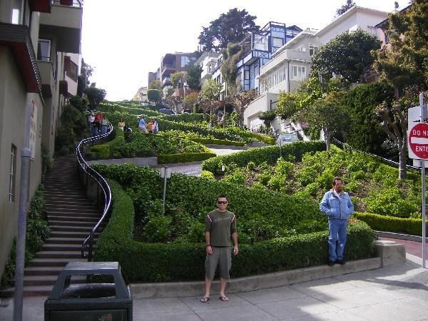 Jimmy at the bottom of Lombard Street