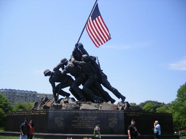 Statue of Iwo Jima
