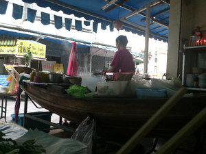 Khon-Kaen the best boat noodle soup 