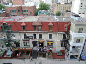 Montréal rue crescent  Quebec jul 2012 3