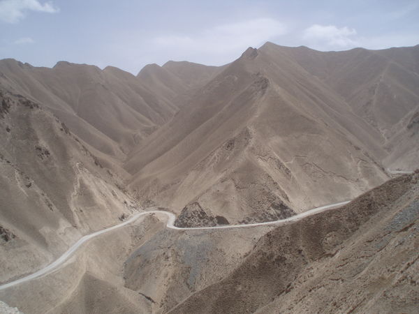 Uphill to Kudi Pass