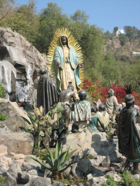 Statues, Guadalupe