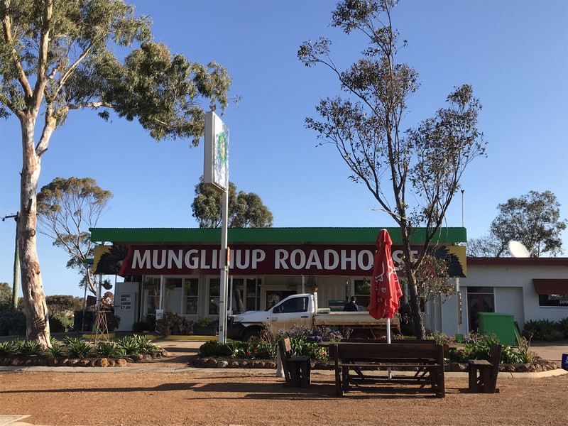 Munglinup Roadhouse 