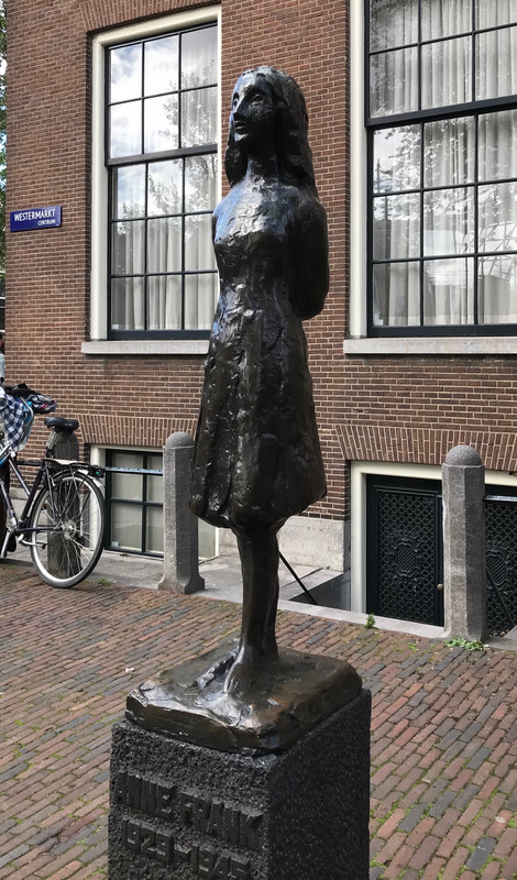 Anne Frank statue 