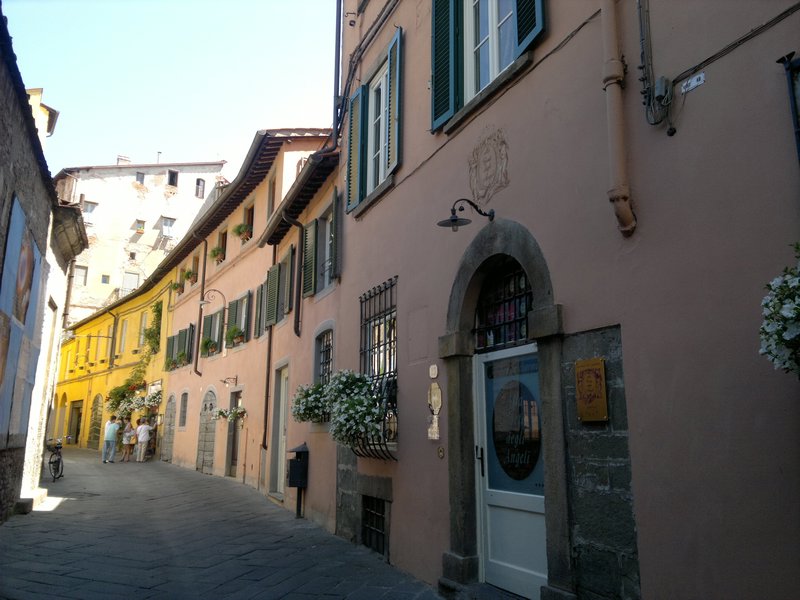 Lucca (4)