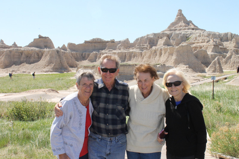 Sue,Tom,Peggy&Dorrie in Badlands