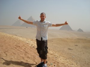 Giza Pyramids - corny pic 1