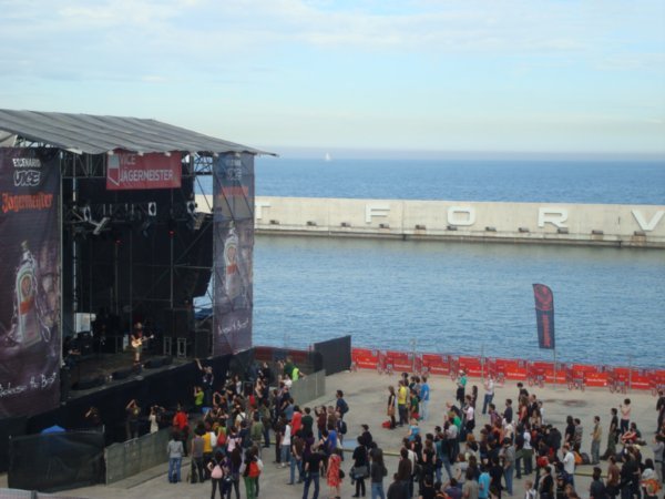 Primavera - cool setting for a stage area