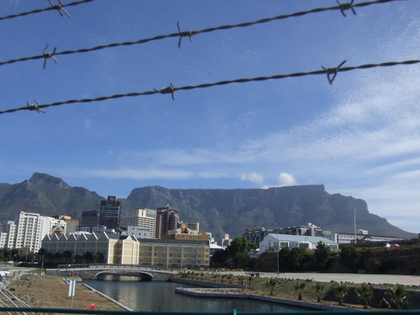 A very symbolic photo of Cape Town