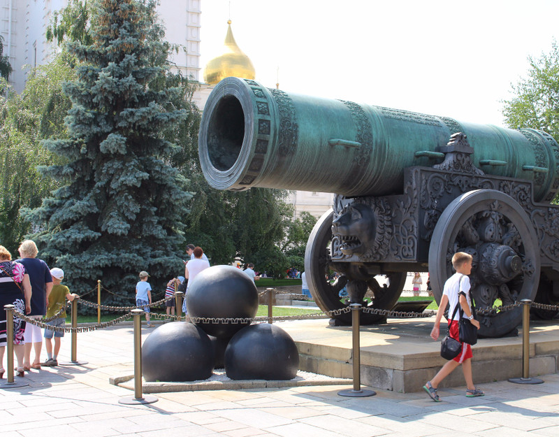 Birthday cannon in Red Square