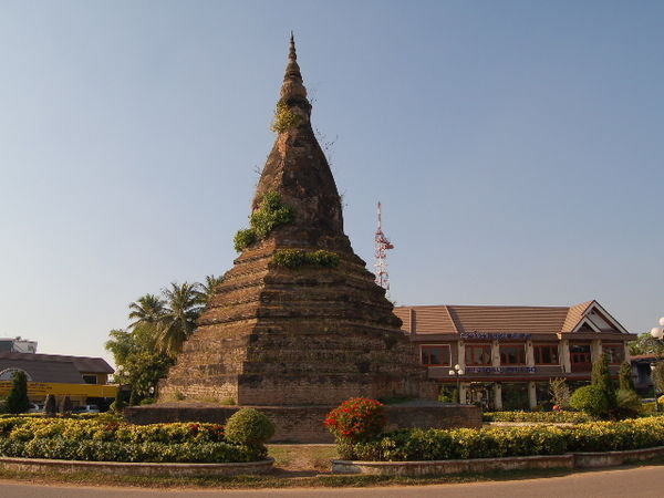 Black Stupa, Vientiane