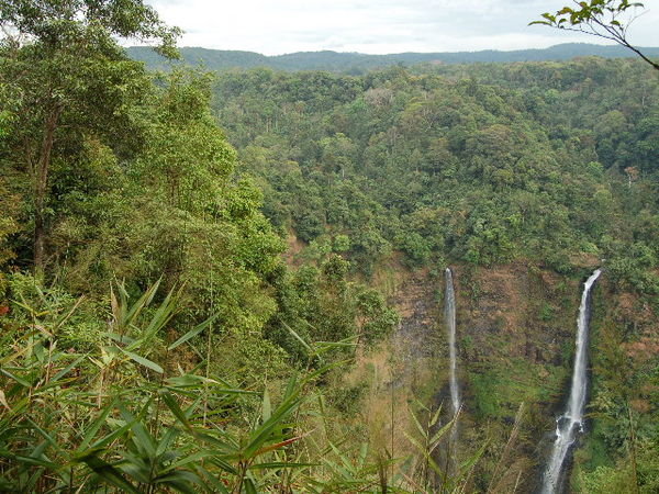 Tad Fan waterfall (120 metres)