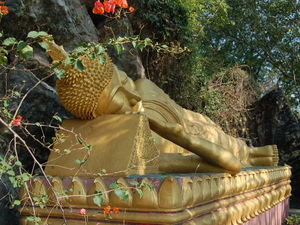 Open-air reclining Buddha