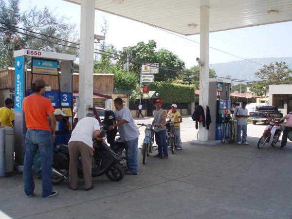 Motoconcho Gas Station