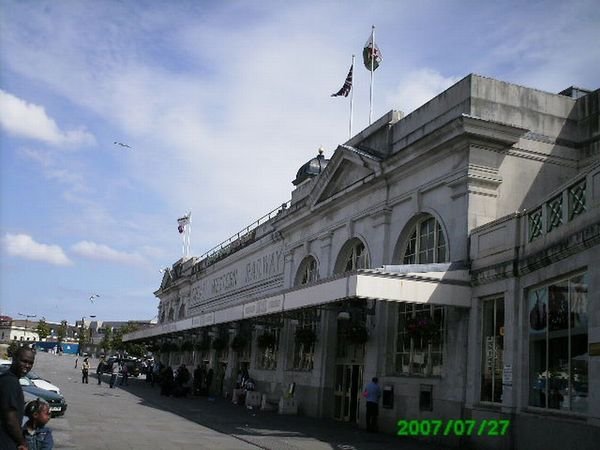 Great Western Train station