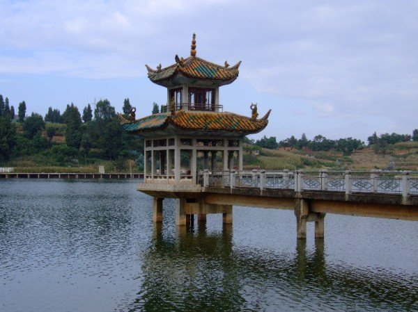 Shilin lake