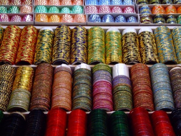 Bangles to match any Sari