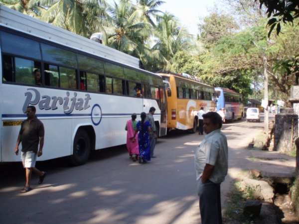 Bus to Mumbai