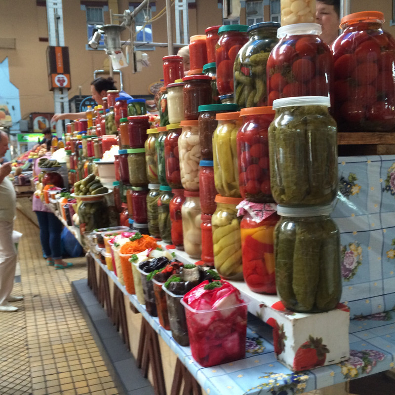 Market pickles