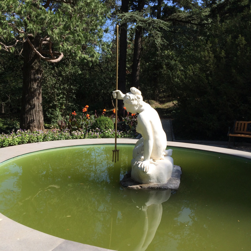 Cool goddess in Botanics. I think she is frog-fishing