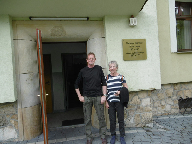 Ken and Marion outside the Łambinovice Museum