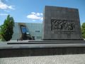The Polin Museum behind the monument to the Heroes of the Warsaw Ghetto