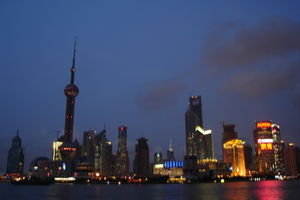 The Oriental Pearl TV Tower at dusk (from The Bund)