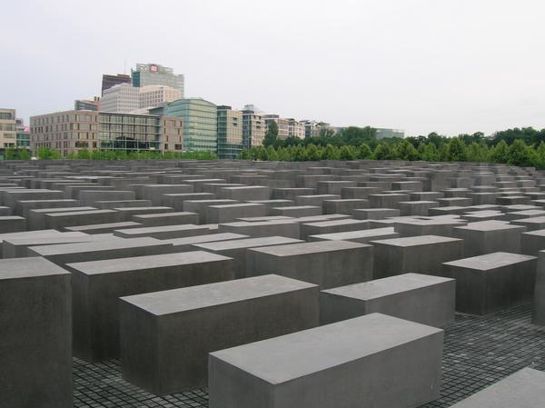 Memorial to "Murdered European Jews"
