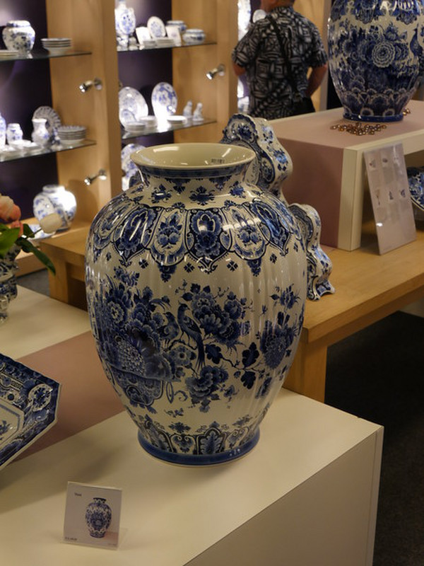 $7k Vase