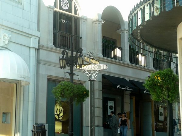 No shopping for us here... Rodeo Drive