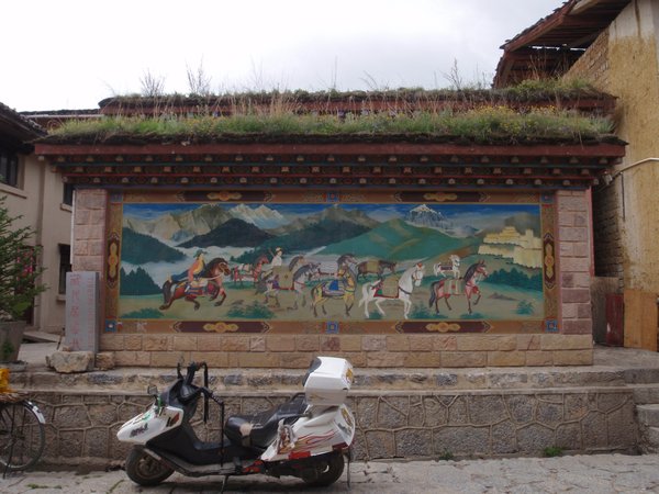 Murals like this abound in Shangri-La